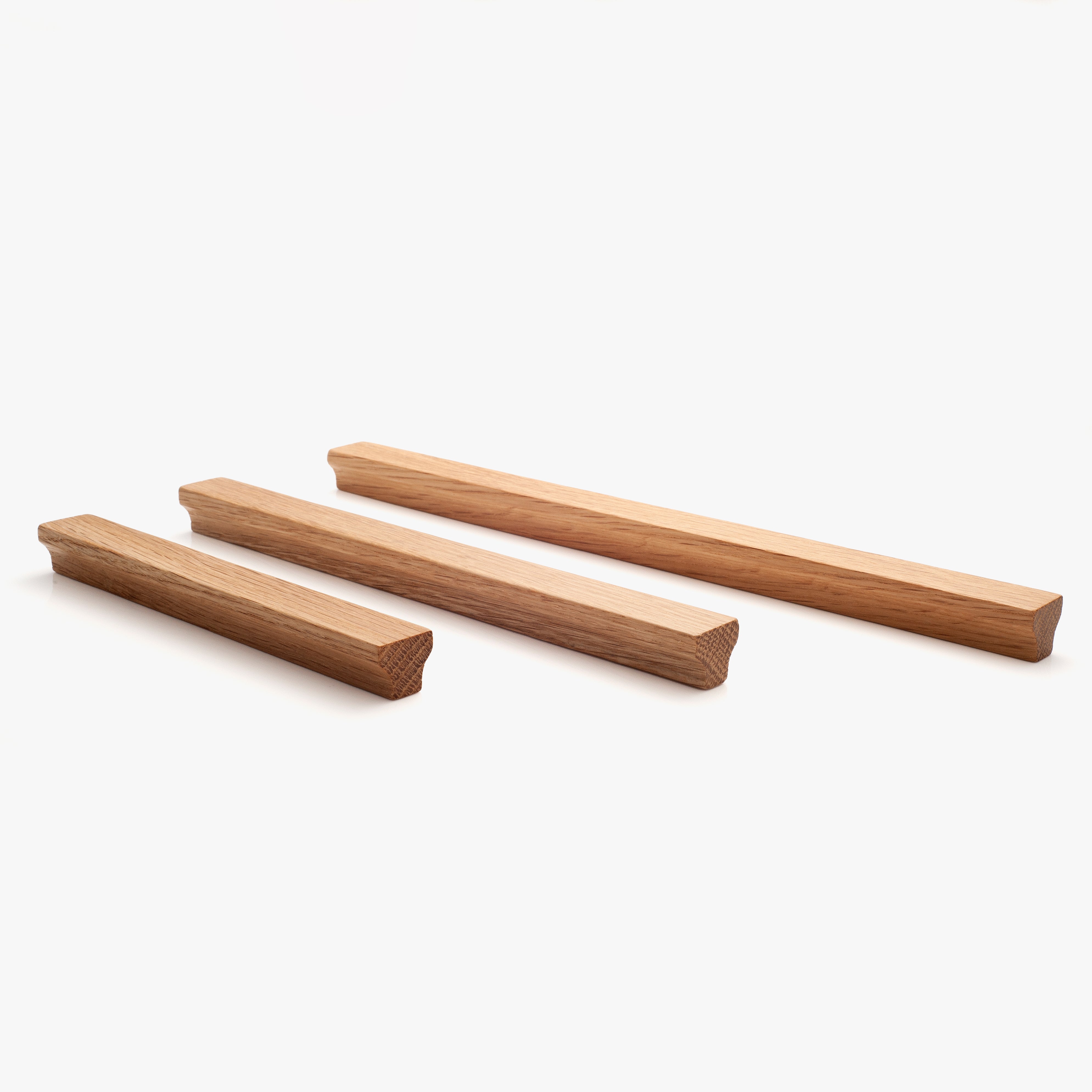 Ledge Solid Oak Pull Handle