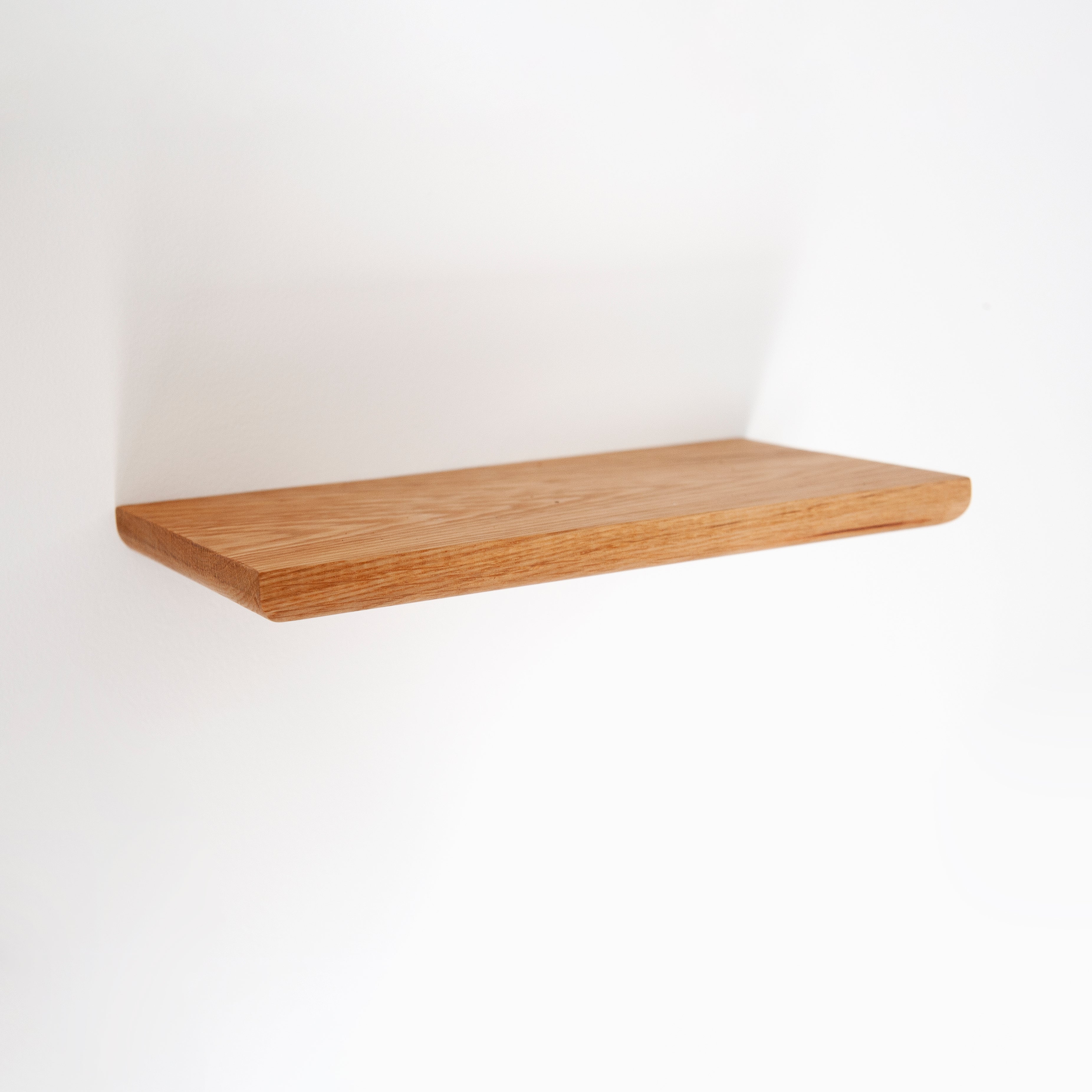 Maximus Floating Shelf